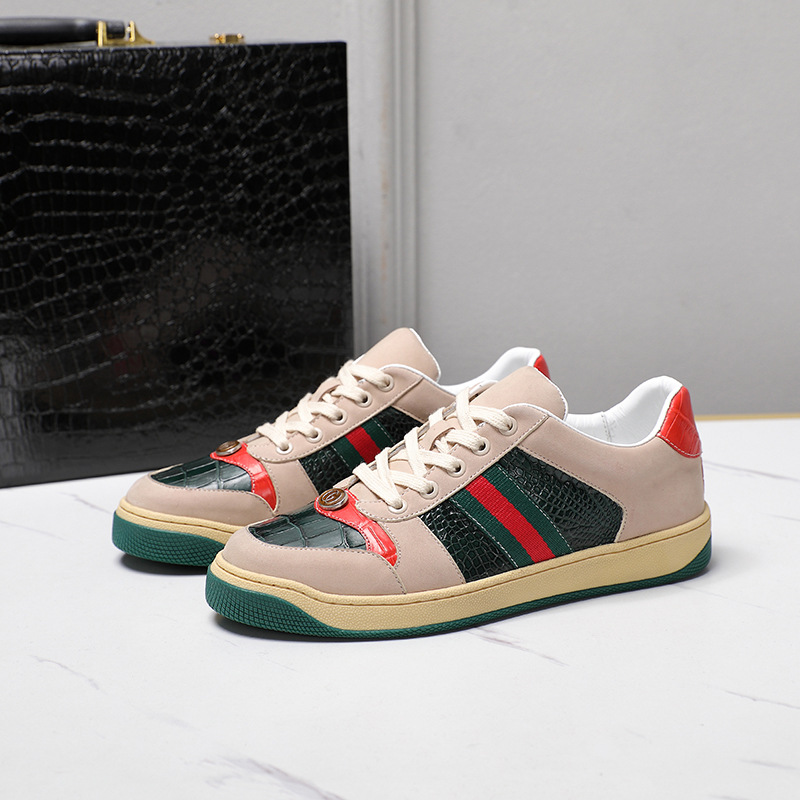 2023年新款鳄鱼皮鞋子情侣款潮鞋百搭女生休闲板鞋英伦风潮男鞋